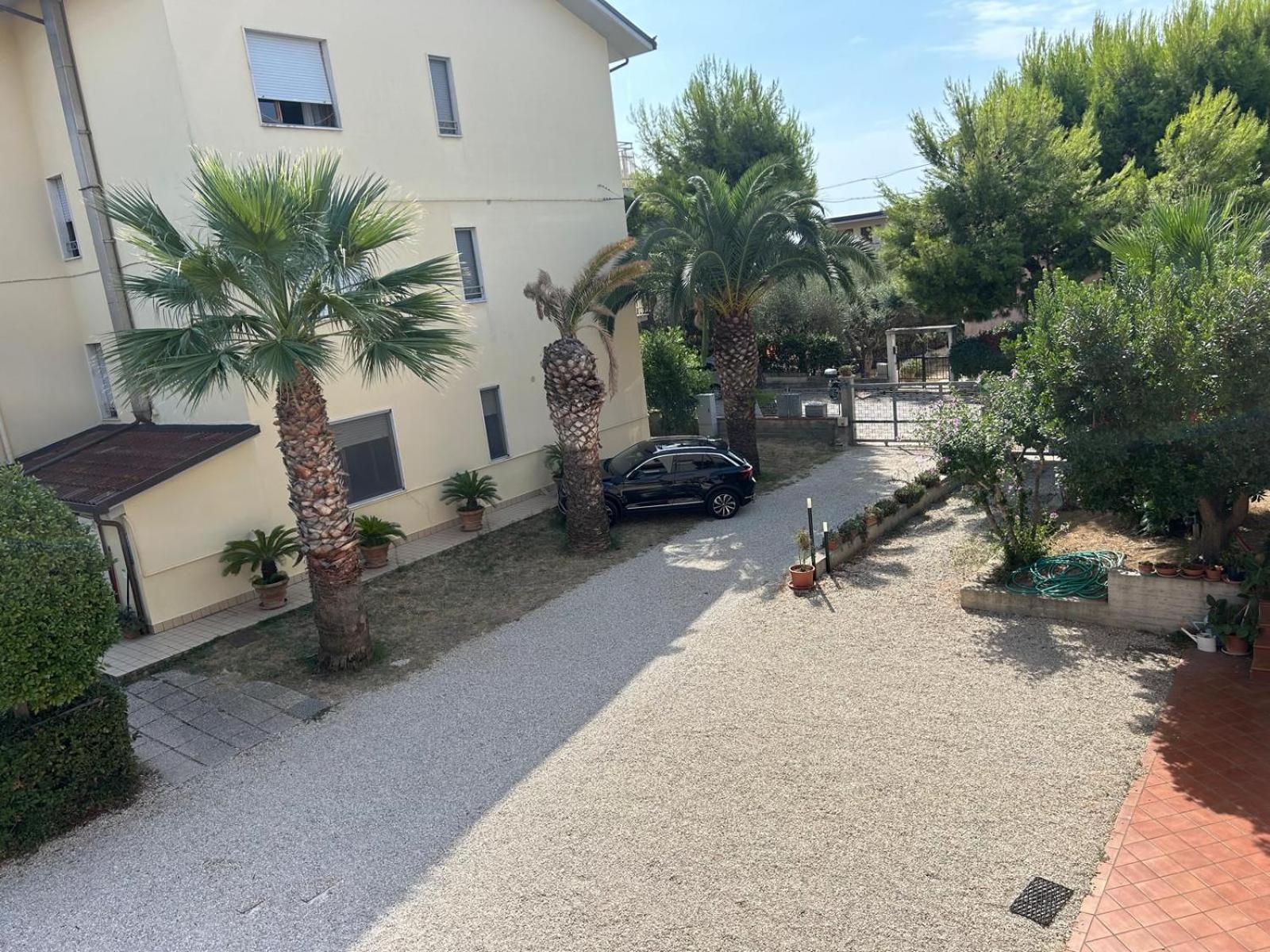 Pensione Vagnozzi Grottammare Esterno foto